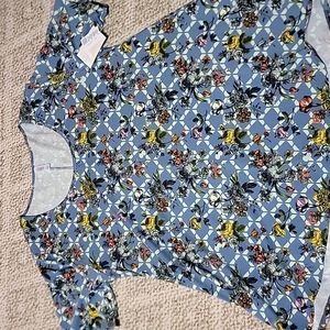 Lularoe Perfect T